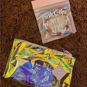 NWT ban.do Holographic USB Cable Set & Getaway Travel Kit - Cute Travel Set